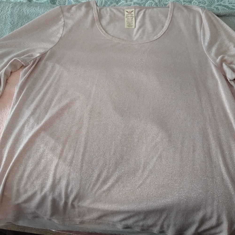 Women's sleeve top